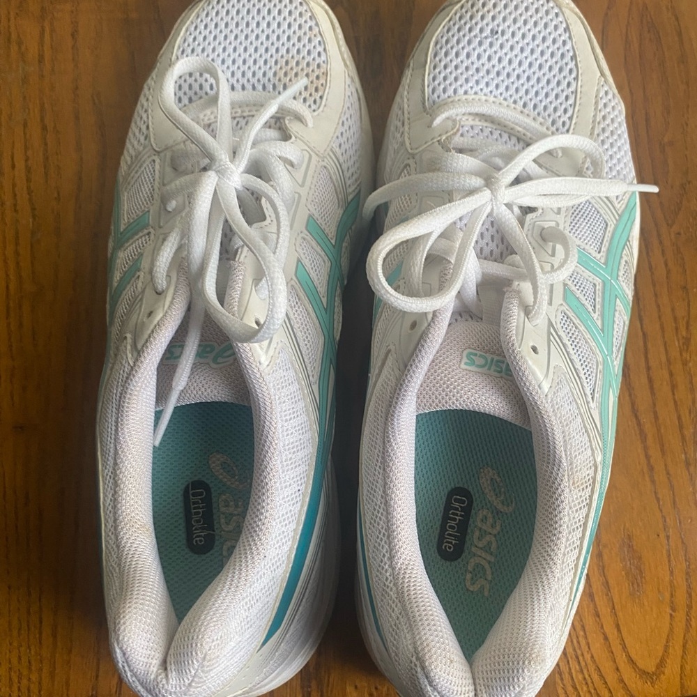 Asics White and‎ Teal Green Athletic Shoes 8.5